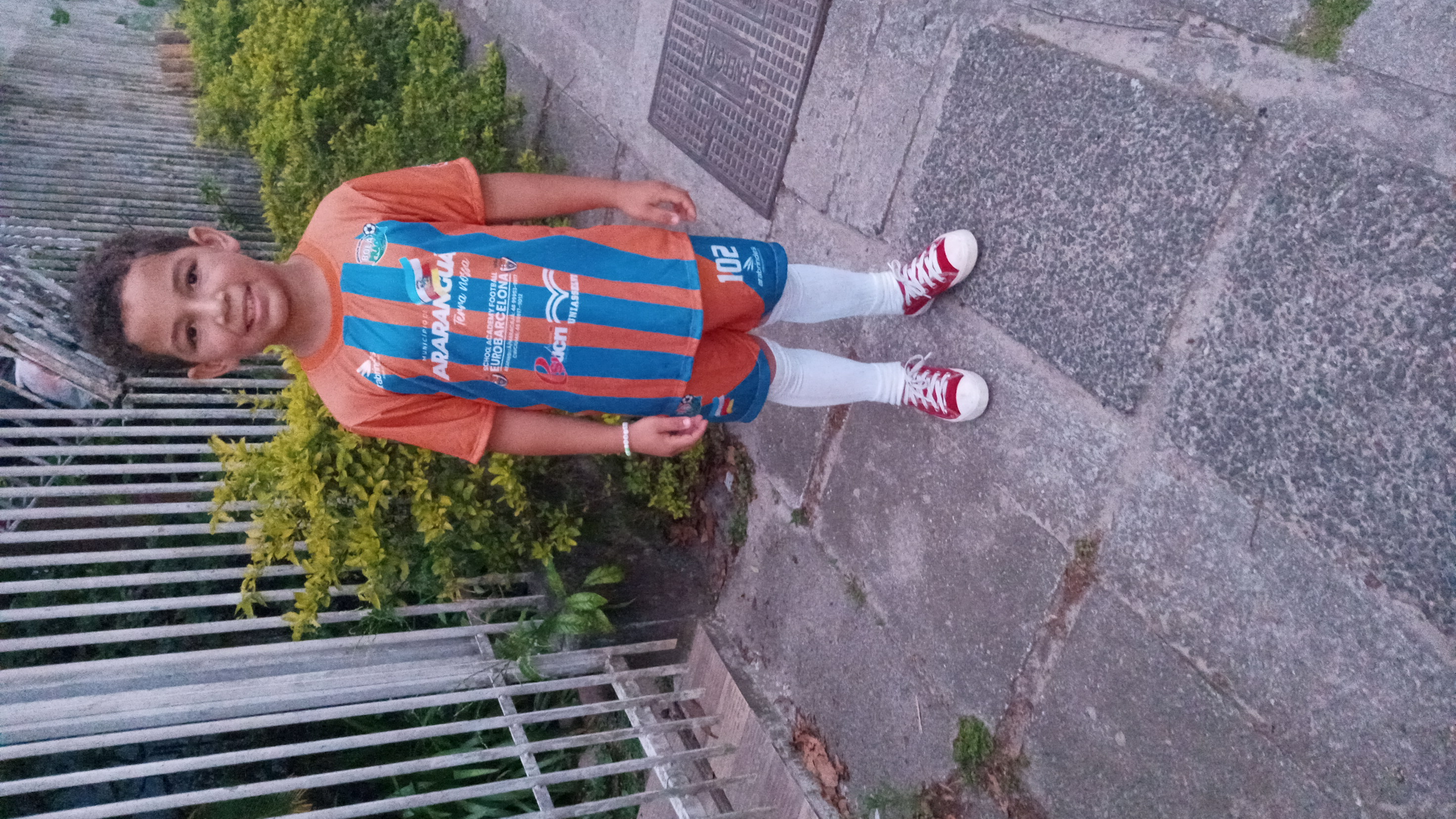 Bola pra Cima